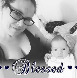 Meet your Posher, Bee